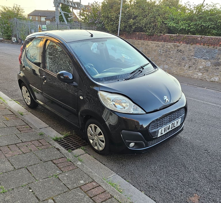 Peugeot, 107, Hatchback, 2014, Manual, 998 (cc), 5 doors