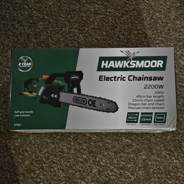 image for Hawksmoor 2200W 40cm Electric Chainsaw 230V