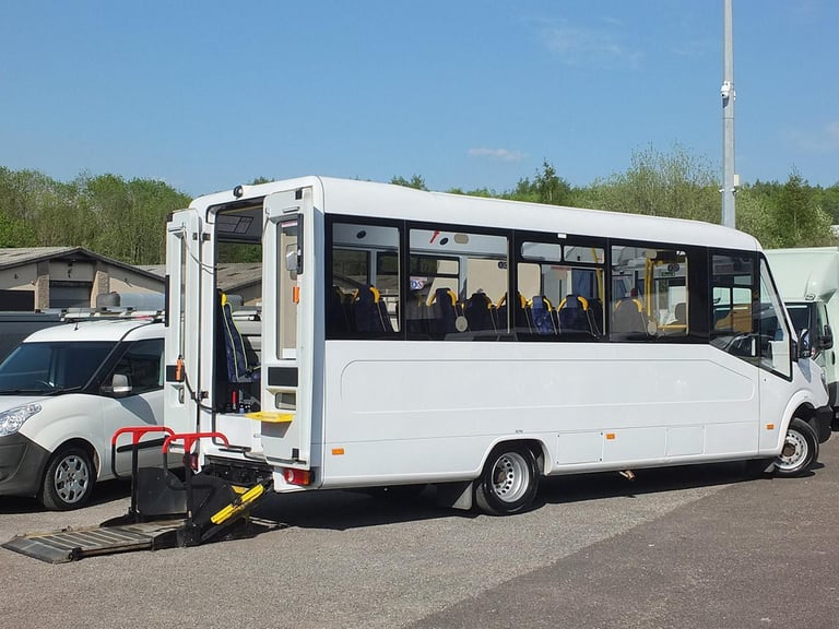2017 Mercedes-Benz SPRINTER 514 CDI 7G-TRONIC Automatic Euro 6 - 17 Seat PSV WAV