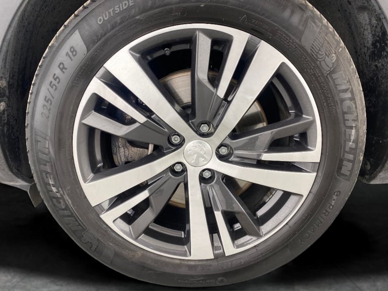 2024 Peugeot 3008 1.6 12.4kWh Allure SUV 5dr Petrol Plug-in Hybrid e-EAT Euro 6 (s/s) (180 ps Suv...