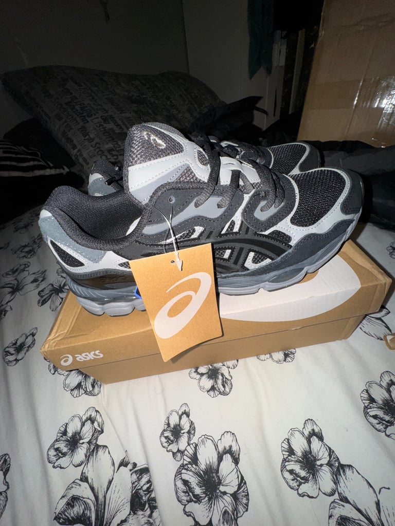 Asics trainers size 10 