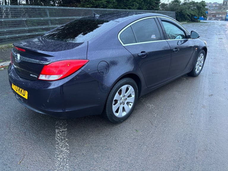 Vauxhall, INSIGNIA, Saloon, 2013, Manual, 1956 (cc), 4 doors