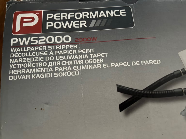 FREE WALLPAPER STRIPPER 