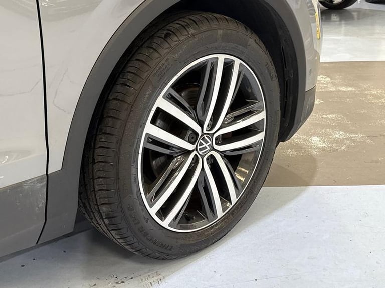2021 Volkswagen Tiguan 1.5 TSI 150 Elegance 5dr DSG Automatic Estate Petrol Automatic