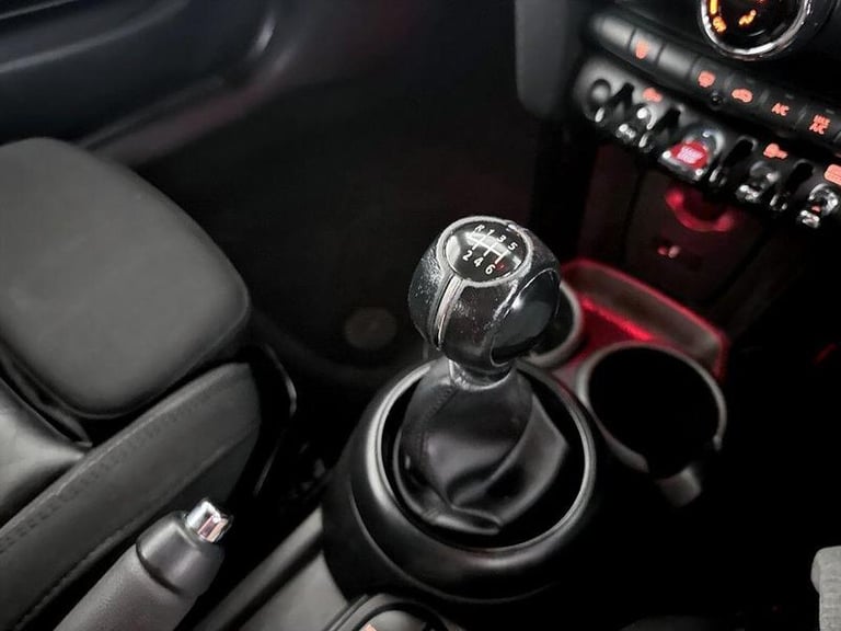 2018 MINI Hatch 2.0 Cooper S Euro 6 (s/s) 3dr Manual Hatchback Petrol Manual