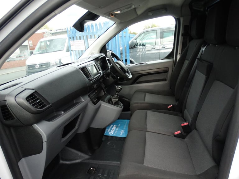 2022 Citroen Dispatch 1000 1.5 BlueHDi 100 Van Enterprise Pro PANEL VAN DIESEL Manual