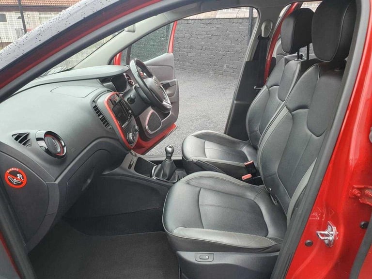 2016 Renault Captur 0.9 TCe ENERGY Signature Nav SUV 5dr Petrol Manual Euro 6 (s/s) (90 ps) HATCH...