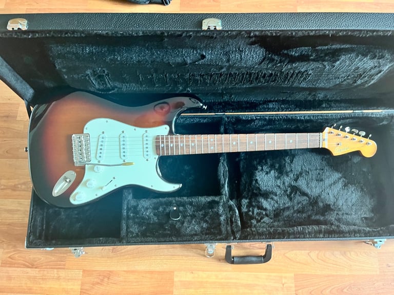 Fender Classic Vibe 60’s & Hard Case