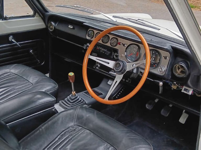 1965 Ford Cortina PETROL Manual