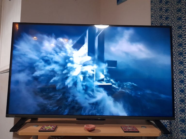Toshiba 43LV2E63DB 43" TV