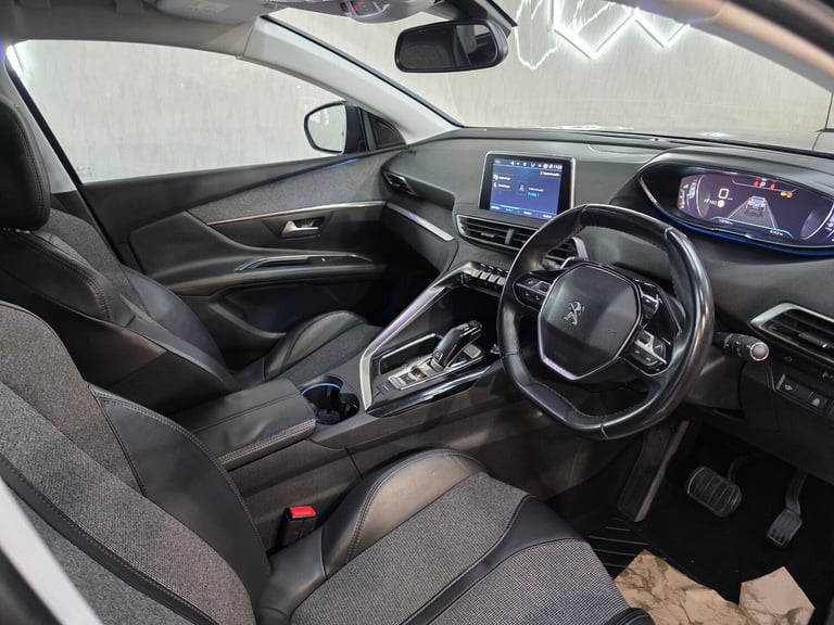 2017 Peugeot 3008 PURETECH S/S ALLURE Hatchback Petrol Automatic