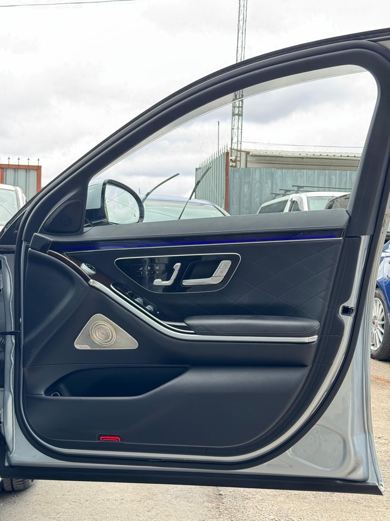 2025 Mercedes-Benz S-Class S500 FORMATIC Saloon PETROL Automatic