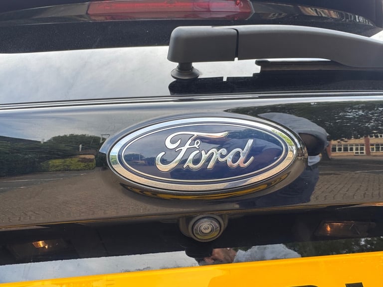 2016 Ford Kuga 2.0 TDCi 180 ST-Line 5dr Auto for sale HATCHBACK Diesel Automatic