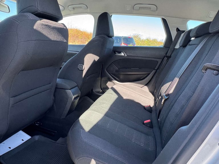 2016 Peugeot 308 1.6 308 Allure SW HDi Blue S/S 5dr Estate Diesel Manual