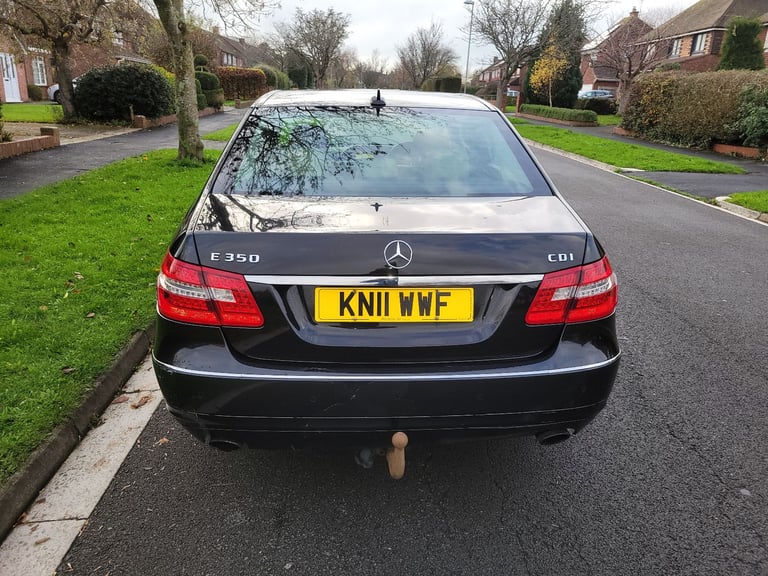 Mercedes-Benz, E CLASS, Saloon, 2011, Semi-Auto, 2987 (cc), 4 doors