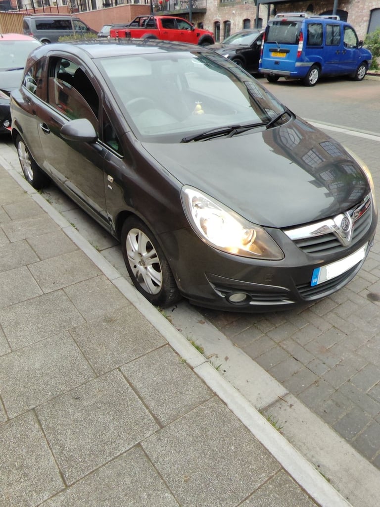 High Spec, Vauxhall Corsa SXI, (Long MOT, 0 Advisories) 