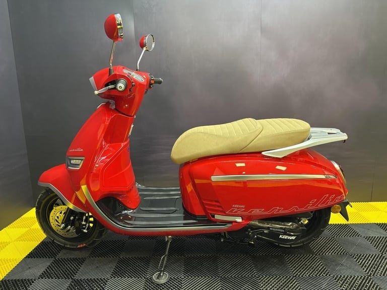 Keeway Versilia 125cc Learner Legal Classic Style Scooter