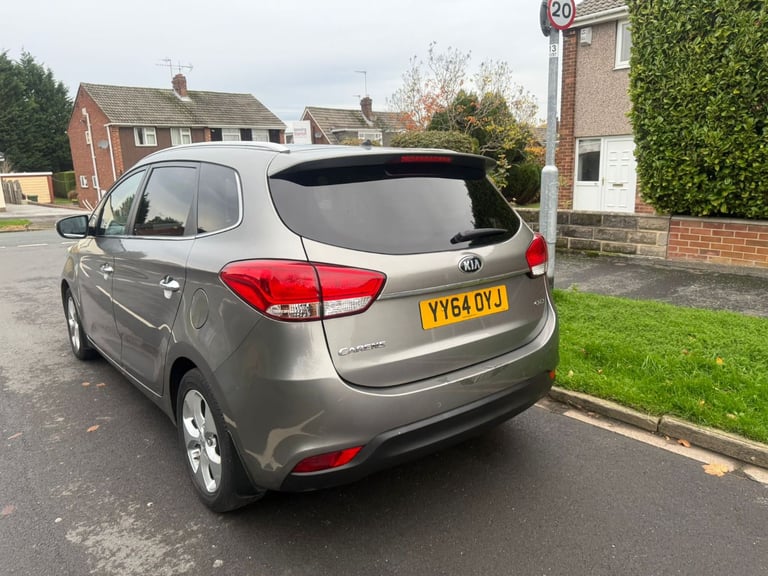 Kia Carens 2 1.7 CRDi MPV 7-seater Automatic with 12 Months Mot&Low Mileage 79K&Full Ser Hist