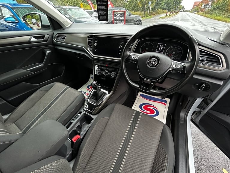 2018 Volkswagen T-Roc 1.6 TDI SE SUV 5dr Diesel Manual Euro 6 (s/s) (115 ps) HATCHBACK Diesel Manual