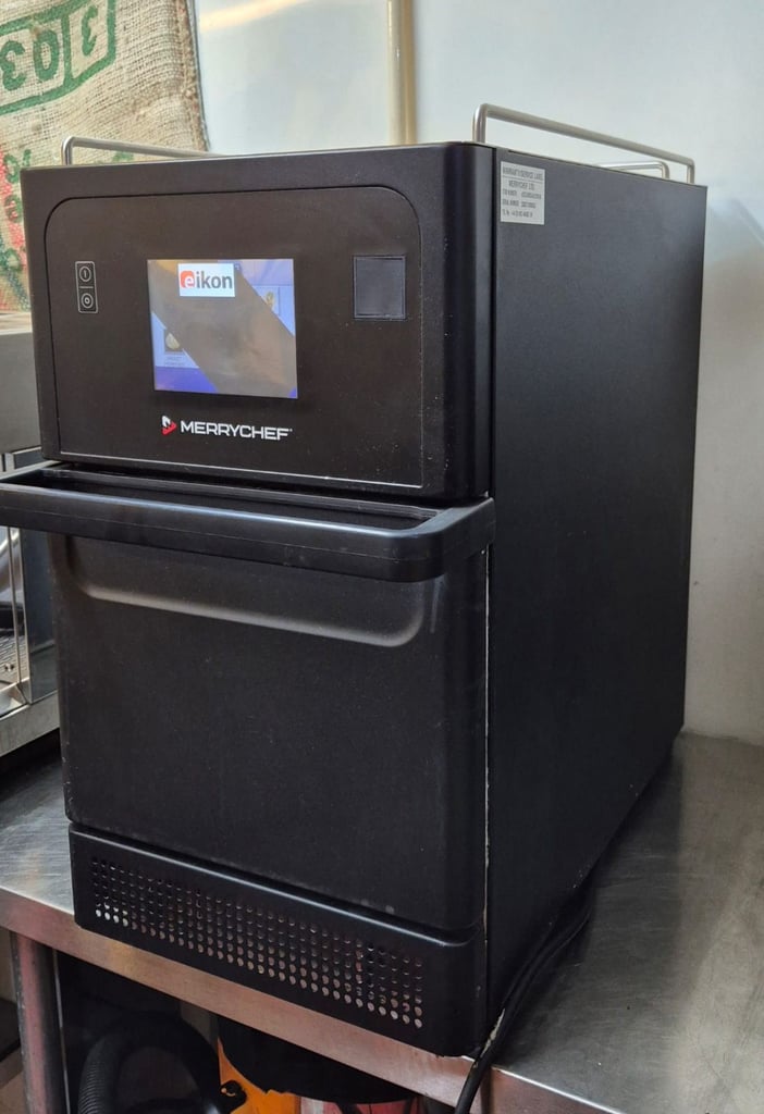 Merrychef E2S High Speed Oven Light Use 2023