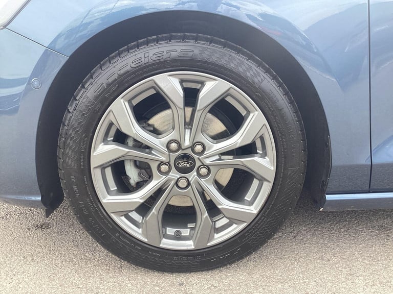  Ford Focus Focus ST-Line Style 5 door 1.0L EcoBoost 125PS FWD 6 Speed Manual Petrol Manual