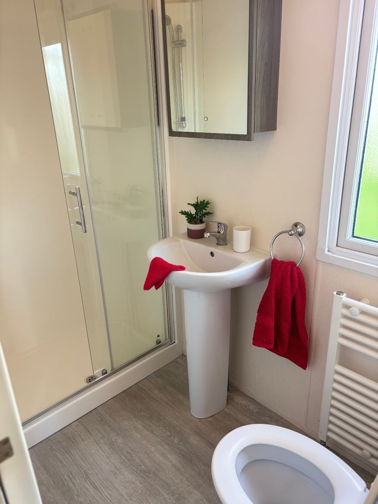 🌊 2017 Delta Ascot Static Caravan – Seaview Holiday Park Whitstable / Herne Bay – 11-Month Season