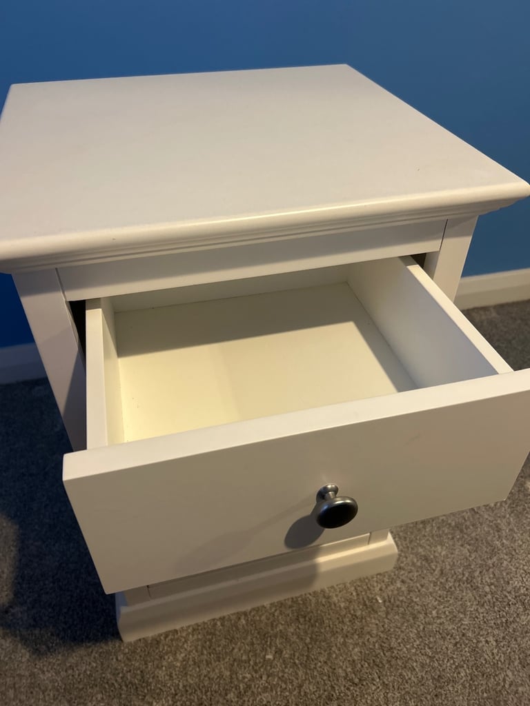 Bedside locker 