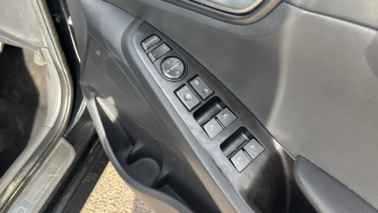 2021 Hyundai IONIQ 1.6 GDi Hybrid Premium SE 5dr DCT Hybrid Hatchback Hatchback Hybrid Automatic
