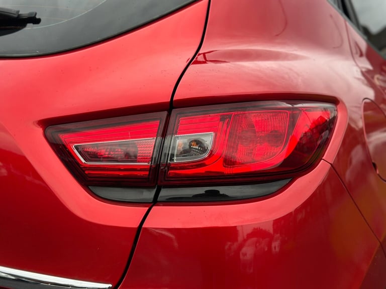 2015 Renault Clio 1.2 16V Dynamique Nav Euro 6 5dr HATCHBACK Petrol Manual