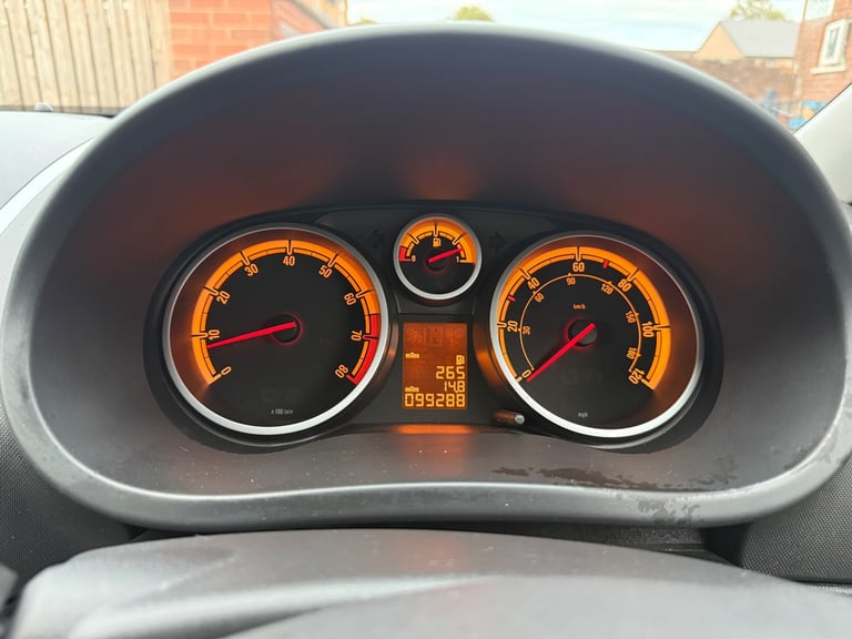Cheap Vauxhall, CORSA, Hatchback, 2008, Manual, 1229 (cc),5 doors for sale in Manchester, Greater Manchester