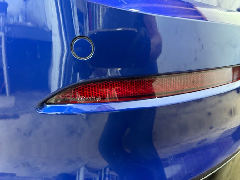 2021 VOLKSWAGEN GOLF MK8 2.0 TSI 320 R 4Motion 5dr DSG