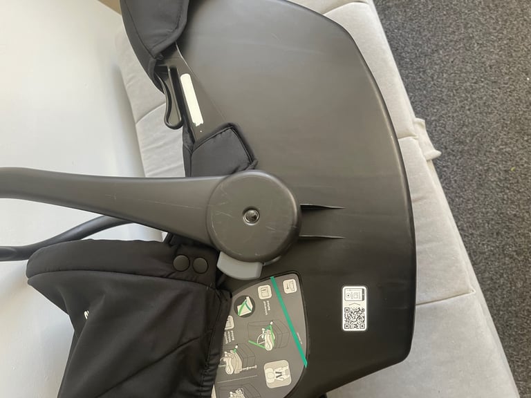Joie I-Juva I-size infant car seat