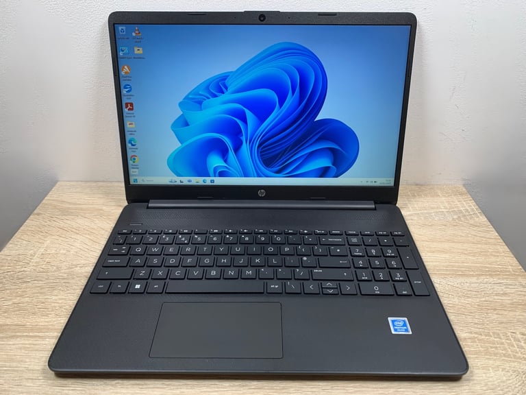 NEW! HP UltraFast 8GB 256GB SSD Slimline Full HD Laptop, Boxed, Windows 11,  Microsoft Office