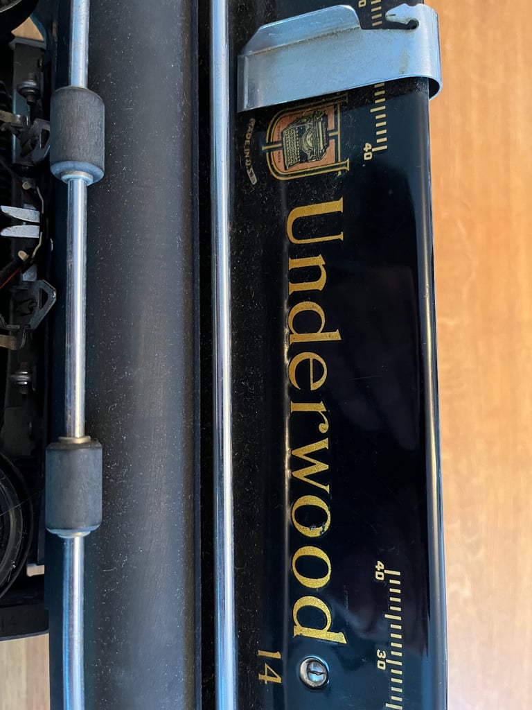 1934 underwood no 6-14 typewriter 