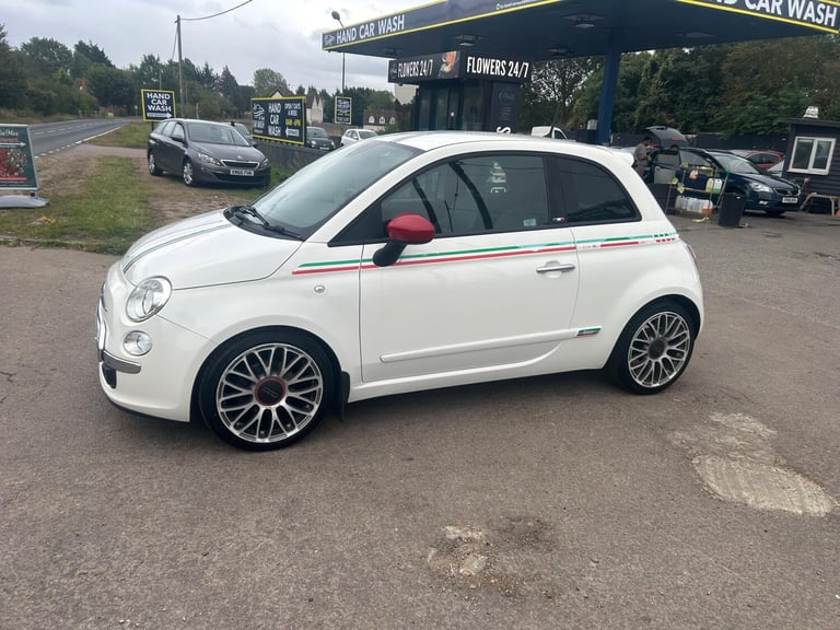 2013 Fiat 500 0.9 TwinAir Street Euro 5 (s/s) 3dr HATCHBACK Petrol Manual
