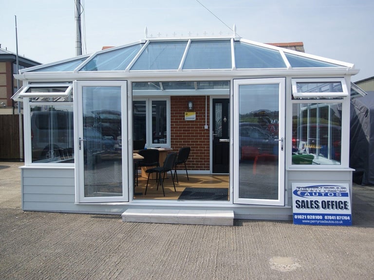 2022 Ford Transit 350 EcoBlue Leader RWD Luton L3 Euro 6 CHASSIS CAB Diesel Manual