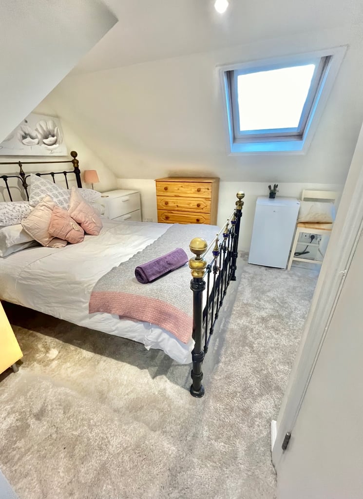 Beautiful Studio Near Cockfosters EN4