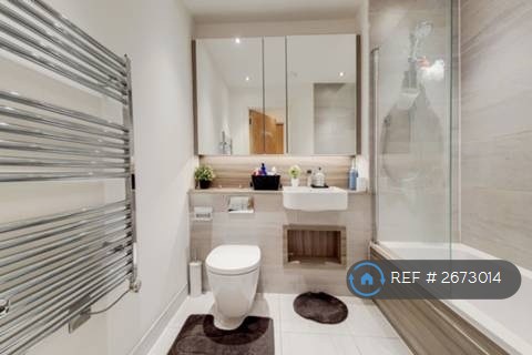 2 bedroom flat in Lyon Road, Harrow, HA1 (2 bed) (#2673014)