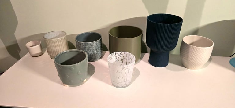 image for Assorted plant pots
