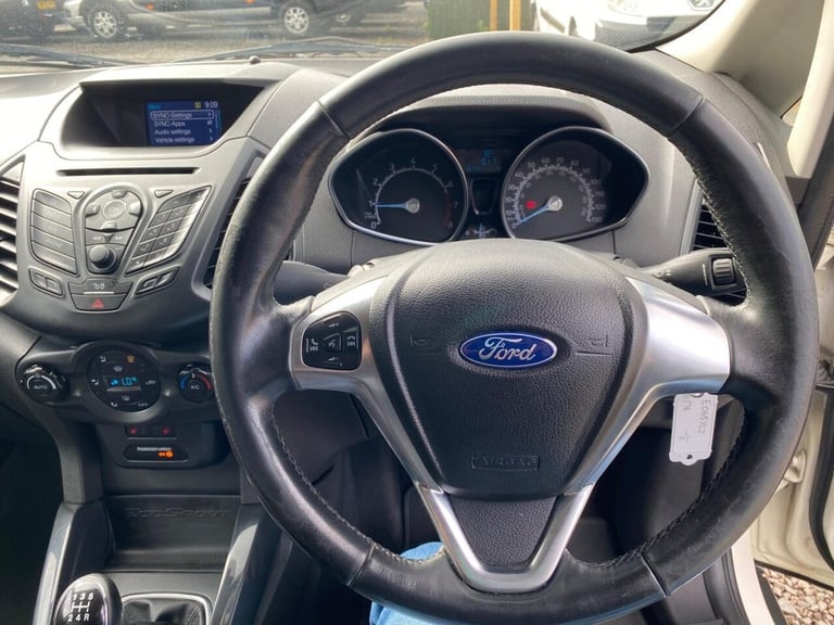 2015 Ford Ecosport 1.0T EcoBoost Zetec SUV 5dr Petrol Manual 2WD Euro 6 (s/s) (125 ps) HATCHBACK ...