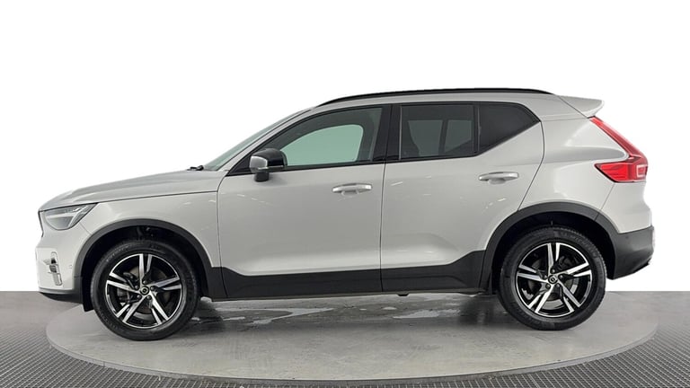 2023 Volvo XC40 B4 Plus SUV Hybrid Automatic