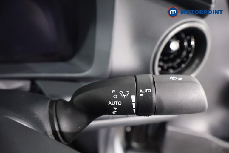 2023 Toyota C-HR 1.8 Hybrid Design 5dr CVT SUV Hybrid Automatic