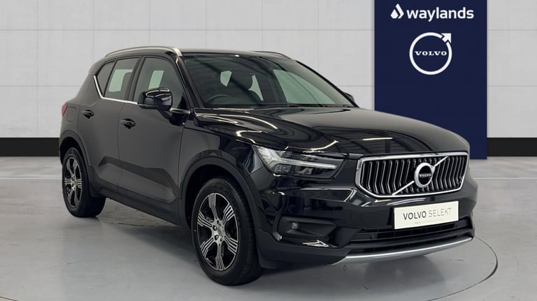 2021 Volvo XC40 Inscription, B4 mild hybrid (Rear Camera,  Black Leather Interior) Estate Petrol ...