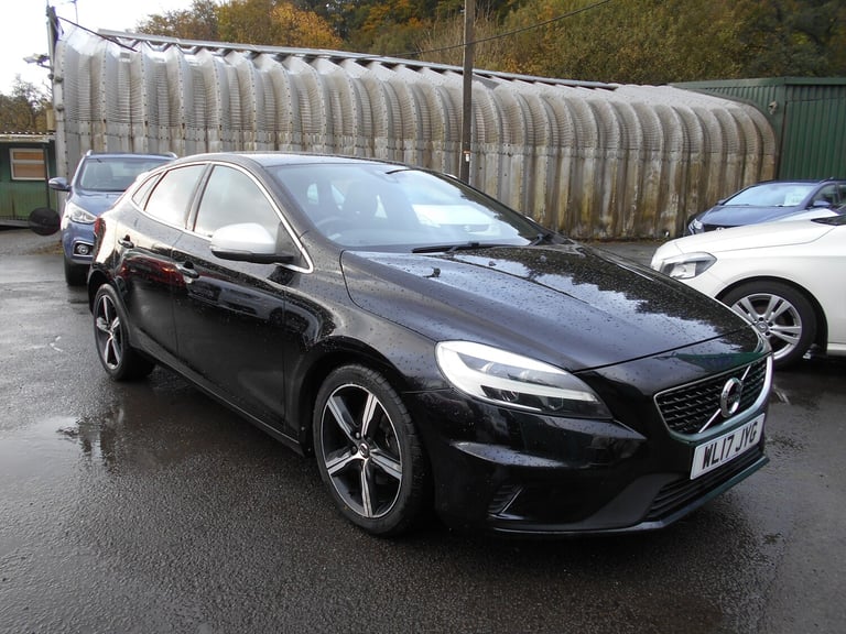 2017 Volvo V40 D2 [120] R DESIGN Nav Plus 5dr HATCHBACK Diesel Manual
