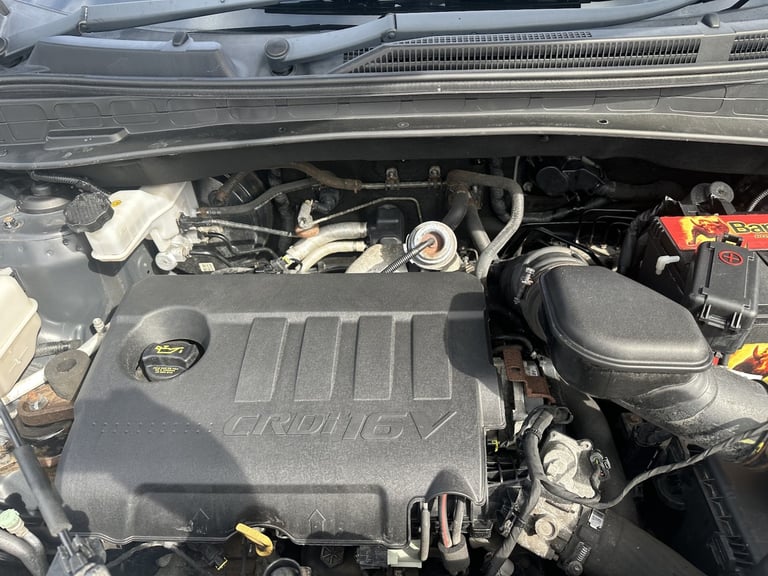 HYUNDAI IX35 1.7 CRDi Premium 2011