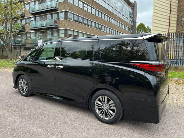  Toyota Alphard 2.5 HYBRID EXECUTIVE LOUNGE SUNROOF Petrol/Electric Hybrid Automatic