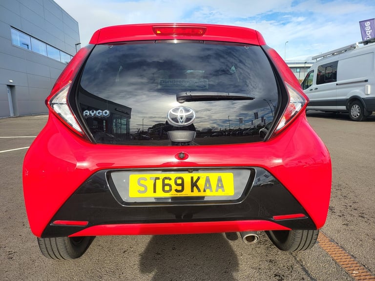 2019 Toyota AYGO VVT-I X-TREND X-SHIFT Hatchback PETROL Manual