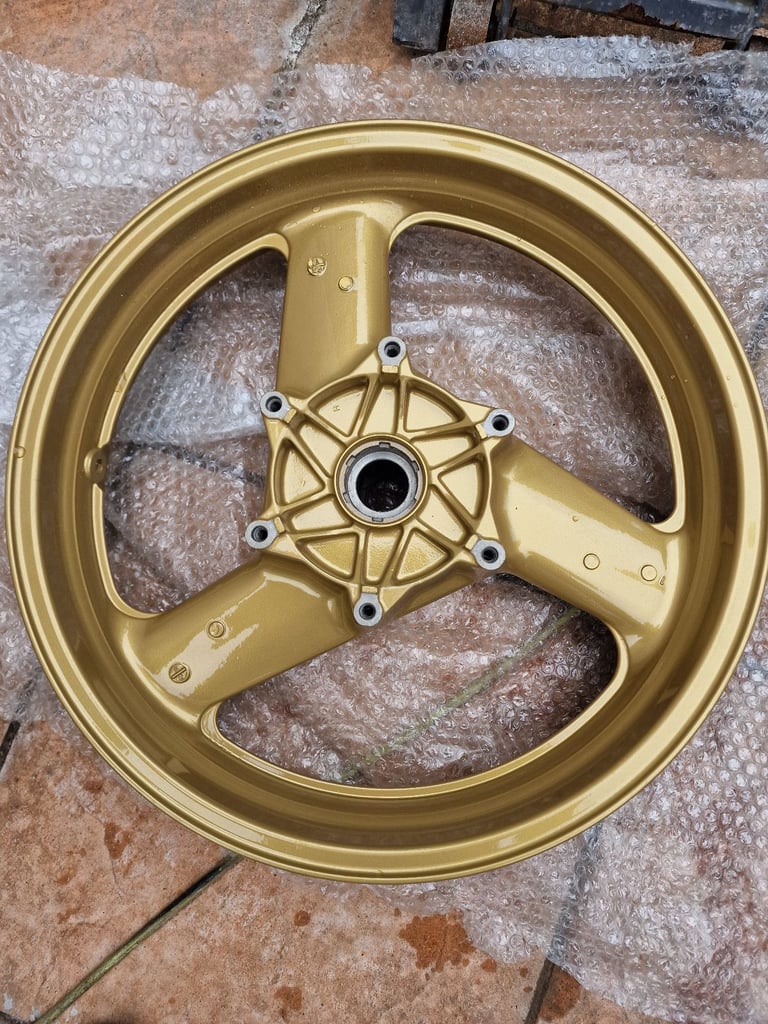 Honda st1100 non ABS pan european wheels and fork bottom's 