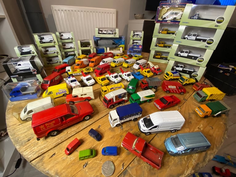 ford model cars vans trucks lorrys transit 