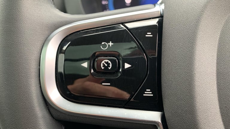 2024 Volvo XC60 2.0h T6 Recharge 18.8kWh Plus Auto AWD Euro 6 (s/s) 5dr ESTATE Petrol/Electric Hy...